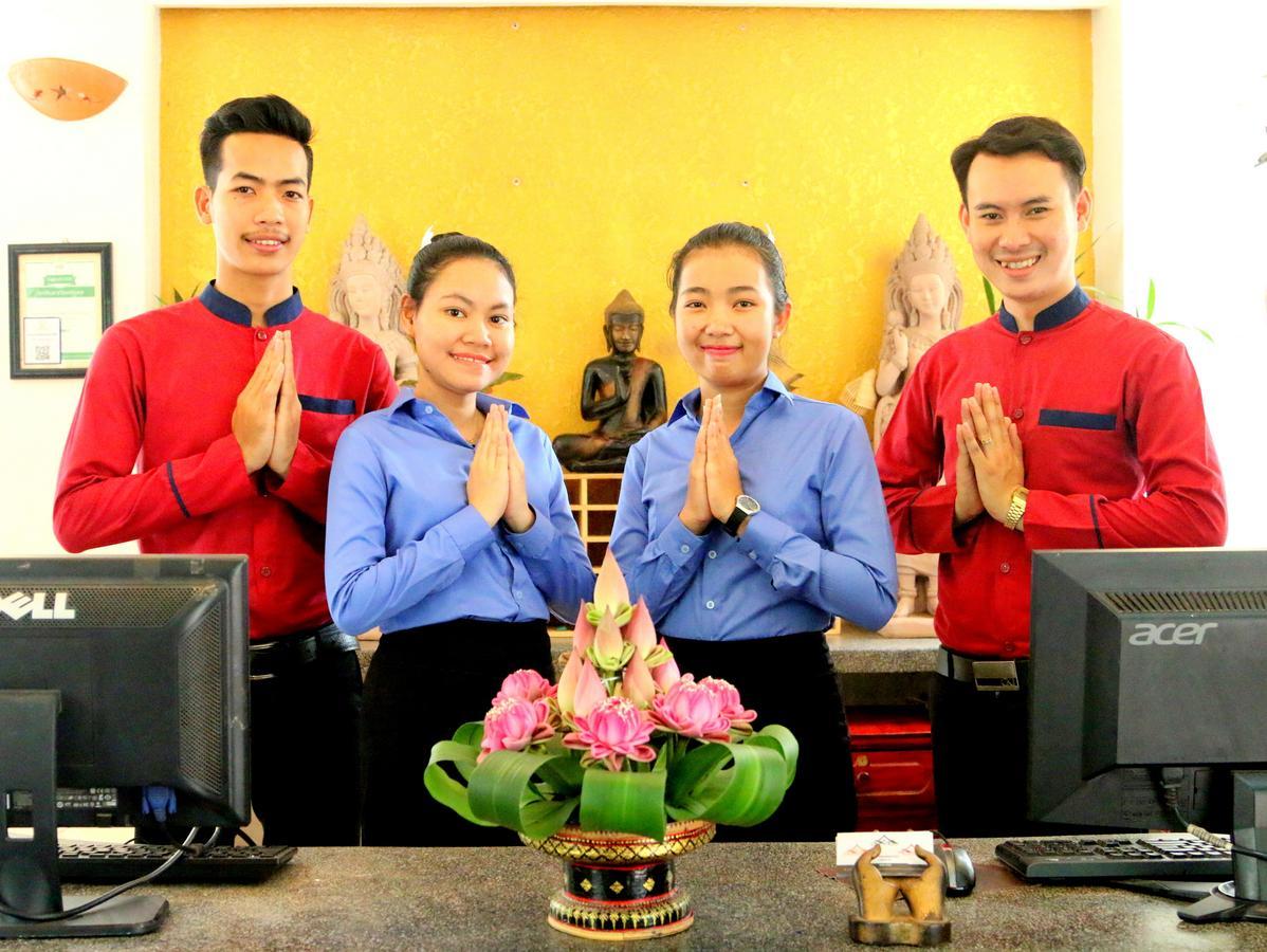 Golden Banana Khách sạn