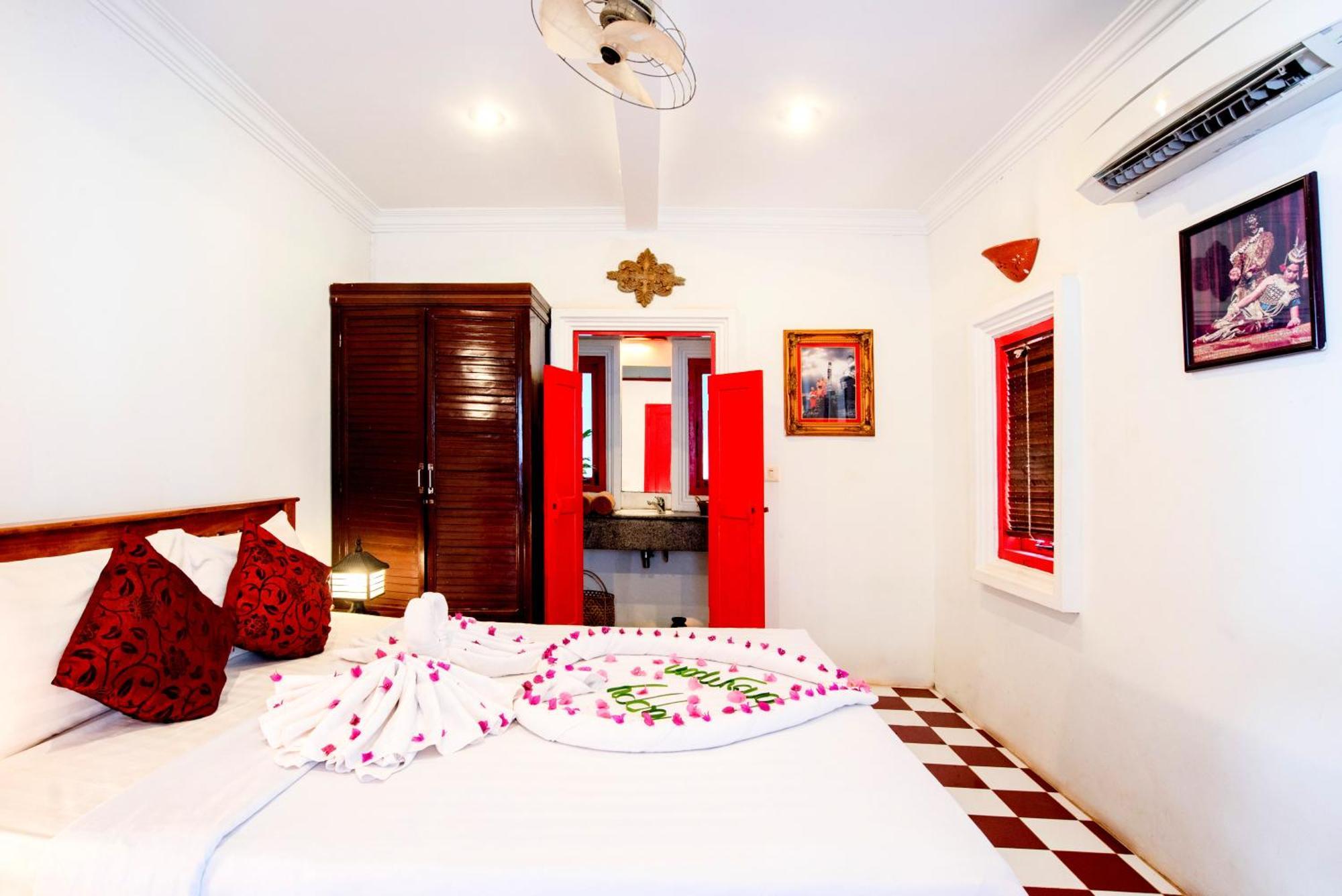 Hotel Golden Banana