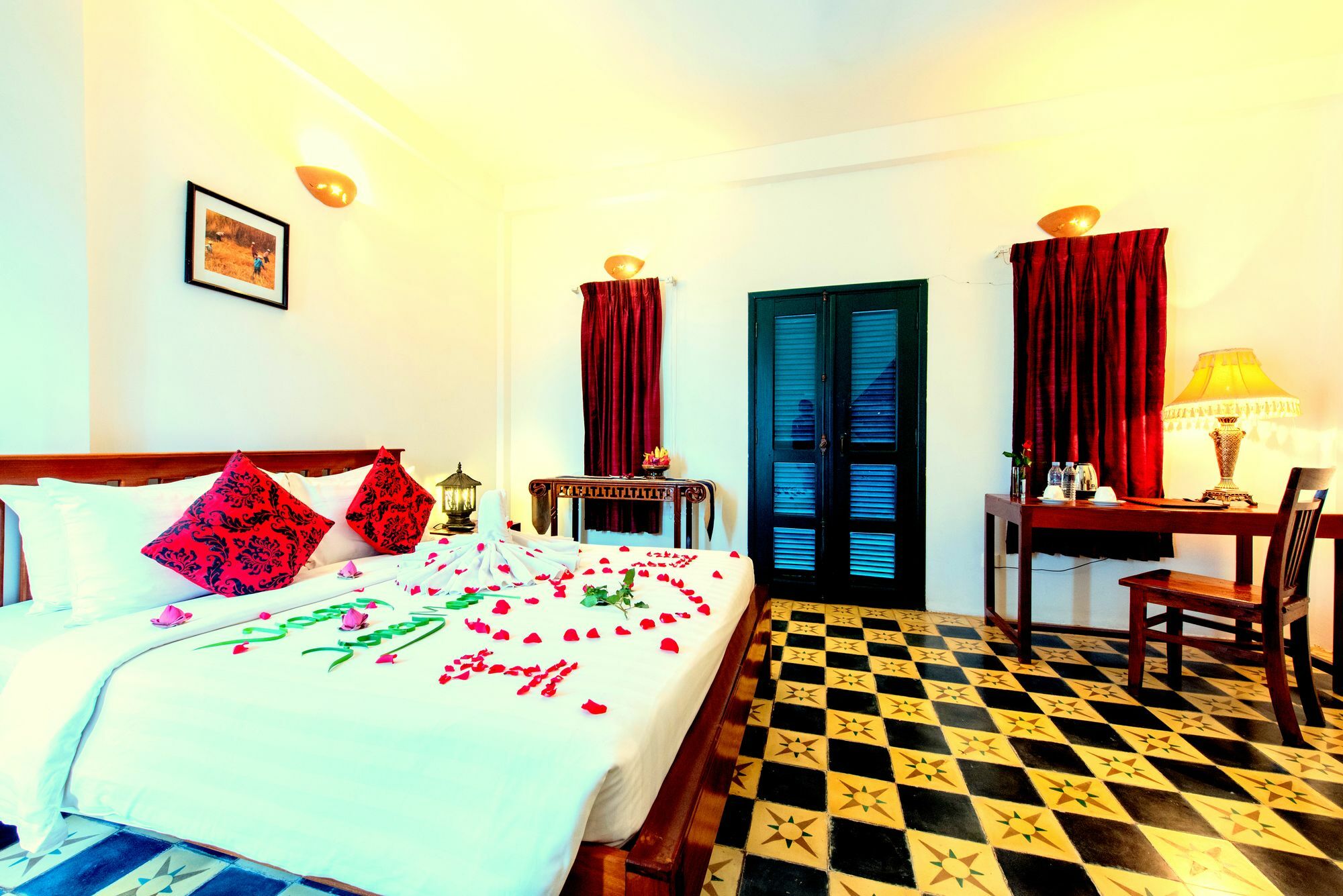 Golden Banana Siem Reap